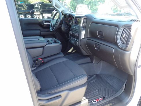 Used 2026 Chevrolet Silverado 1500 Custom RWD image 37