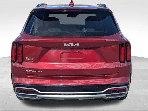 Used 2023 Kia Sorento SX image 4