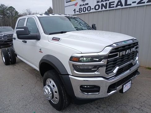 New 2026 RAM 4500 Tradesman w/ Chrome Appearance Group image 1