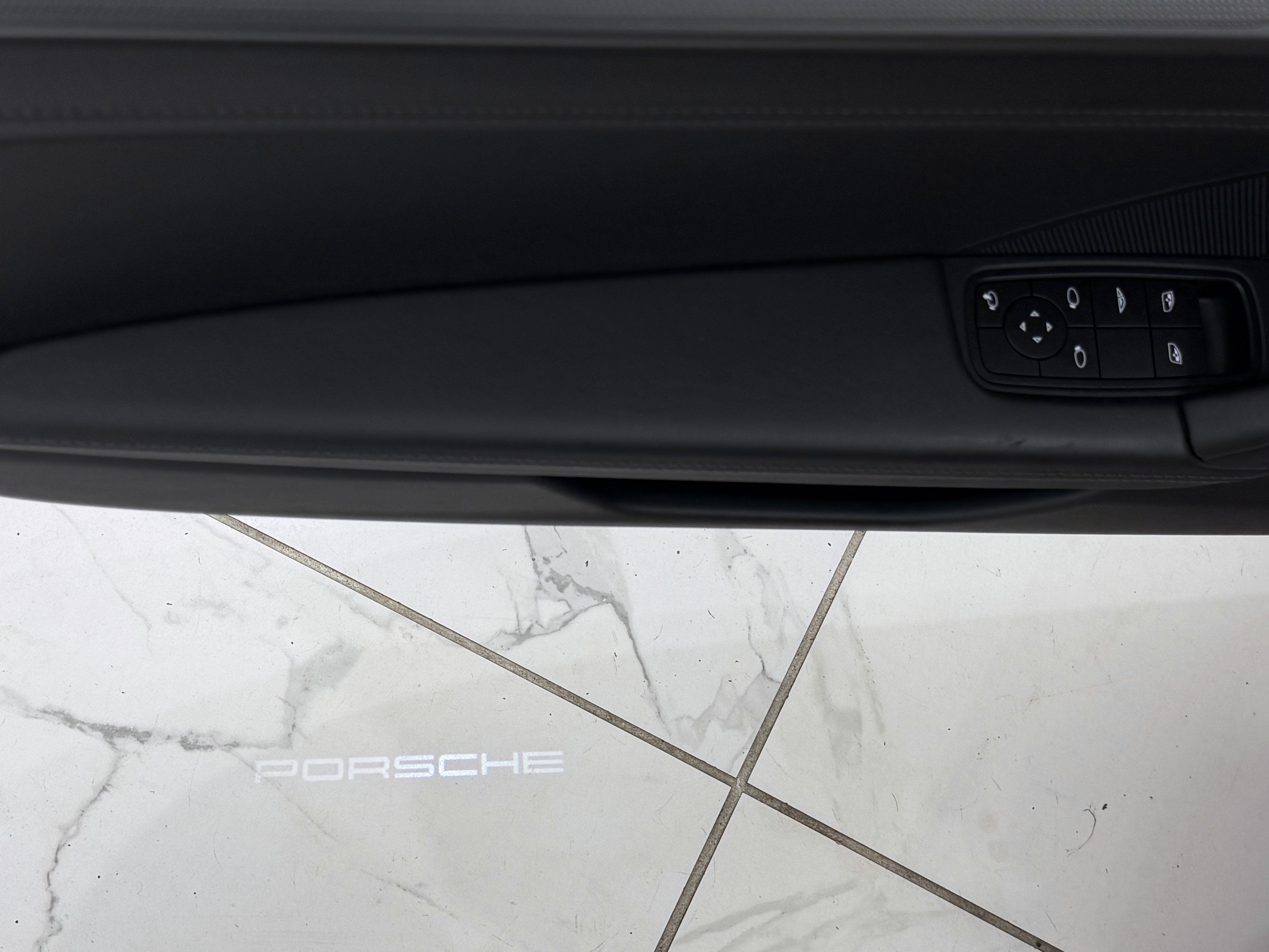 Certified 2023 Porsche 911 Carrera RWD image 29