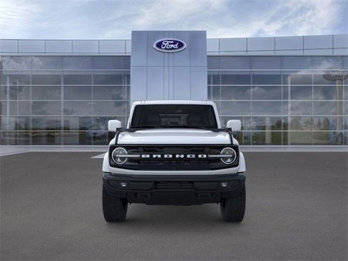 New 2026 Ford Bronco Outer Banks image 7