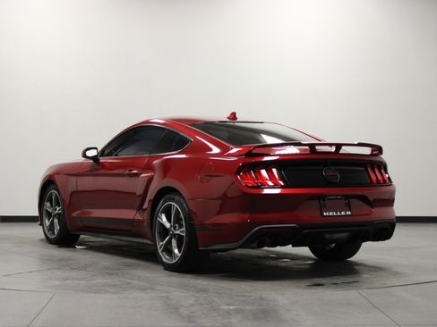 Used 2022 Ford Mustang GT Premium w/ Equipment Group 401A image 6