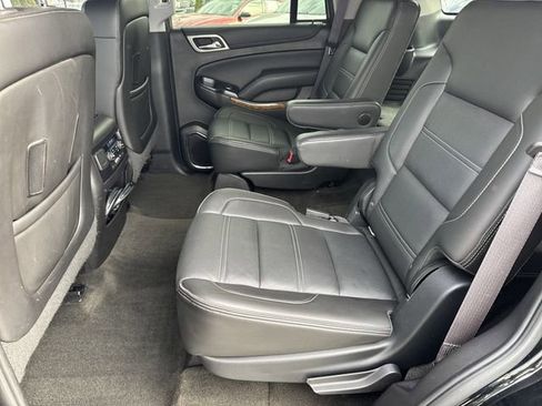 Used 2015 GMC Yukon Denali w/ Premium Package image 21