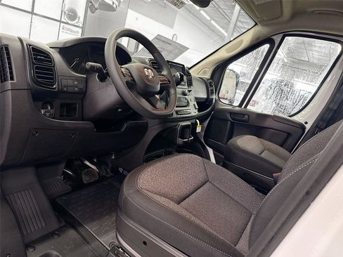 New 2026 RAM ProMaster 2500 w/ Convenience Group FWD image 4