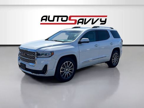Used 2023 GMC Acadia Denali w/ Denali Technology Package FWD image 3