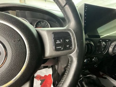 Used 2016 Jeep Wrangler Unlimited Sport AWD/4WD image 17