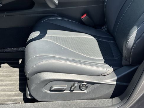 Certified 2025 Acura TLX w/ Technology Package FWD image 15