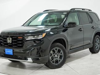 New 2025 Honda Pilot TrailSport video 1