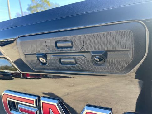 Used 2019 GMC Sierra 1500 AT4 w/ AT4 Premium Package image 7