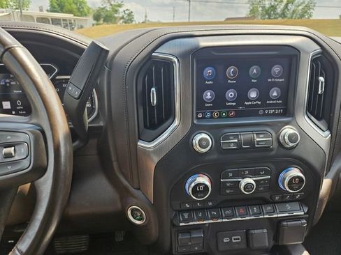 Used 2020 GMC Sierra 3500 Denali w/ Gooseneck/5TH Wheel Package image 17