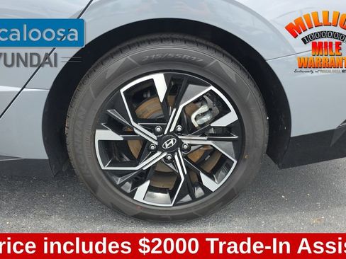 Used 2024 Hyundai Sonata SEL FWD image 11