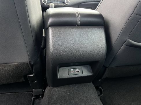 Certified 2024 Nissan Altima 2.5 SV FWD image 24