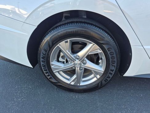 Used 2022 Hyundai Sonata SE FWD image 9