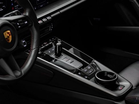 Used 2024 Porsche 911 Carrera w/ Premium Package image 49