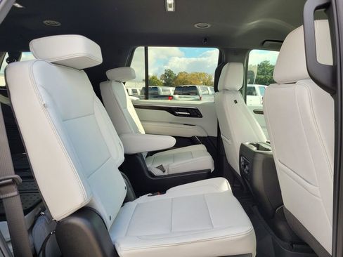 New 2026 Chevrolet Tahoe Premier image 32