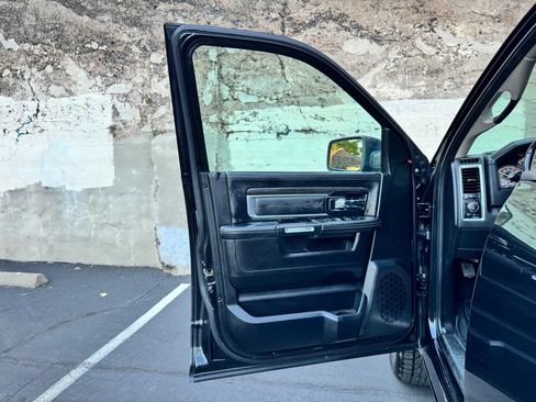 Used 2015 RAM 1500 Limited AWD/4WD image 12