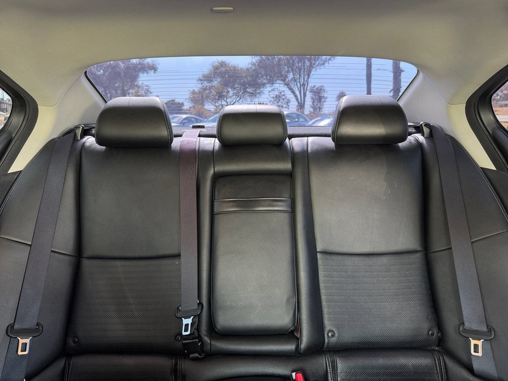 Used 2019 INFINITI Q50 Signature Edition RWD image 19