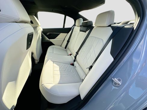 New 2026 BMW 530i w/ M Sport Package RWD image 19