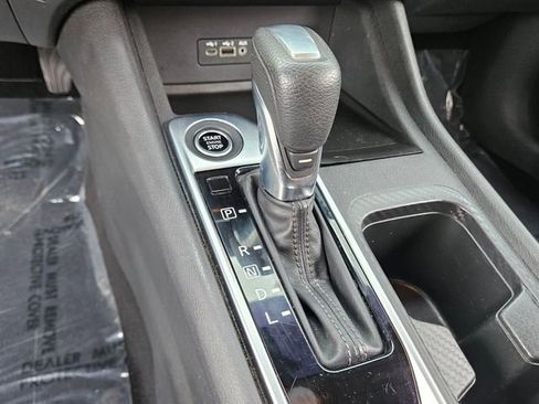 Used 2021 Nissan Sentra SV image 31