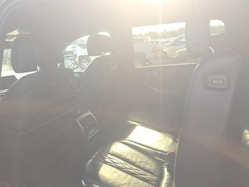 Used 2019 BMW X7 xDrive50i w/ M Sport Package AWD/4WD image 6