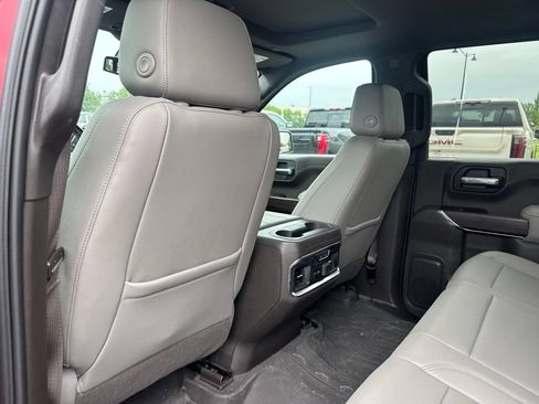 Used 2019 GMC Sierra 1500 SLT w/ SLT Premium Plus Package AWD/4WD image 21
