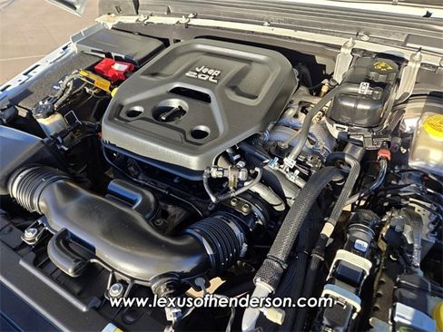 Used 2021 Jeep Wrangler Unlimited Sport image 18