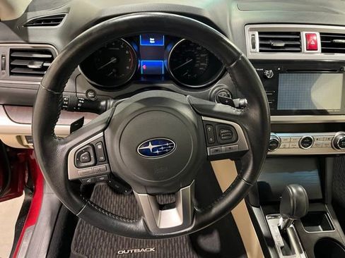 Used 2016 Subaru Outback 2.5i Limited AWD/4WD image 23