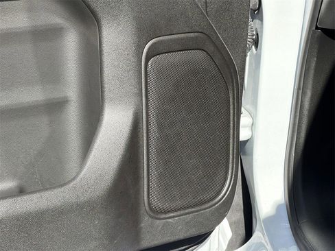 Used 2025 GMC Sierra 2500 Pro image 17