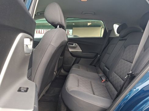 Used 2019 Kia Niro LX image 10