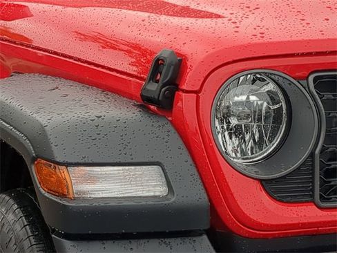 New 2025 Jeep Wrangler Sport S image 9