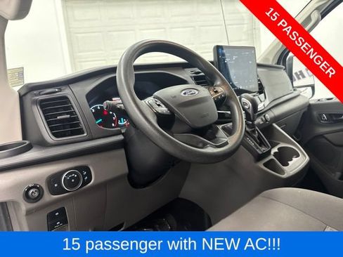 Used 2023 Ford Transit 350 XLT RWD image 23