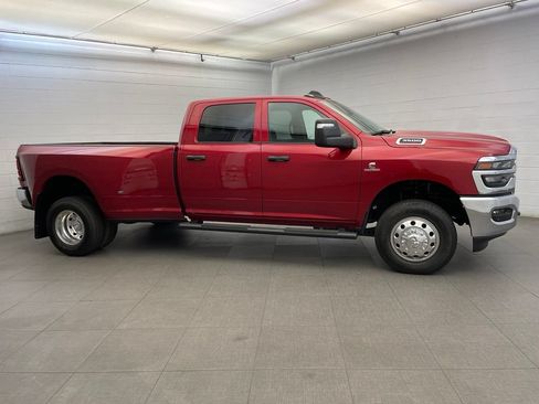 New 2026 RAM 3500 Tradesman AWD/4WD image 2