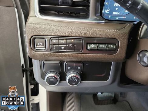 Used 2023 GMC Yukon Denali image 22