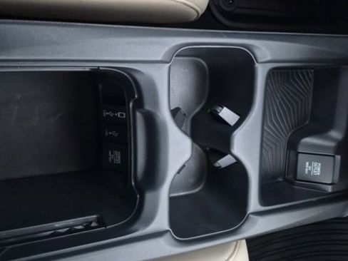 Certified 2017 Honda CR-V EX-L image 34
