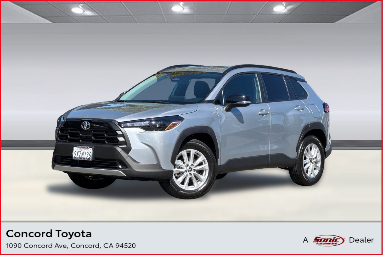 Used 2026 Toyota Corolla Cross LE w/ Moonroof Package FWD image 1