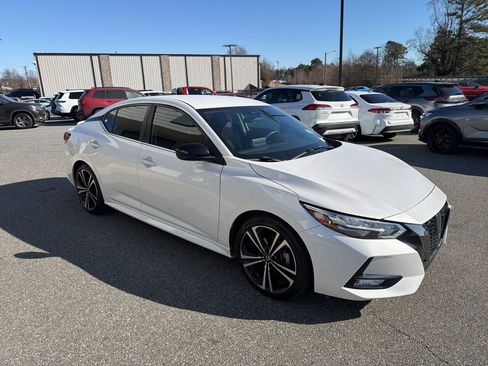 Used 2023 Nissan Sentra SR image 9