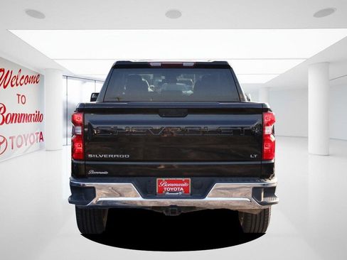 Used 2024 Chevrolet Silverado 1500 LT AWD/4WD image 6