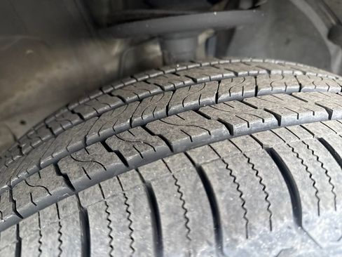 Used 2023 Nissan Pathfinder SL w/ SL Premium Package image 27