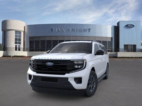 New 2026 Ford Expedition Max Active AWD/4WD image 3