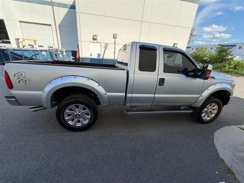 Used 2011 Ford F250 4x4 SuperCab Super Duty image 31