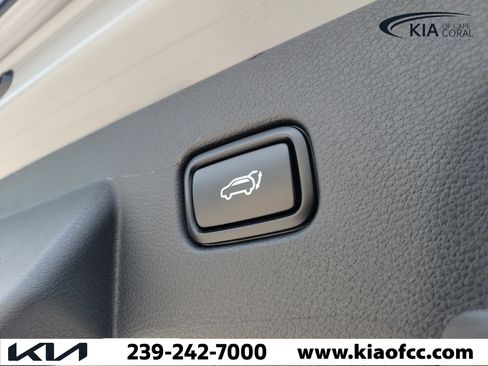 New 2026 Kia Sportage EX FWD image 11