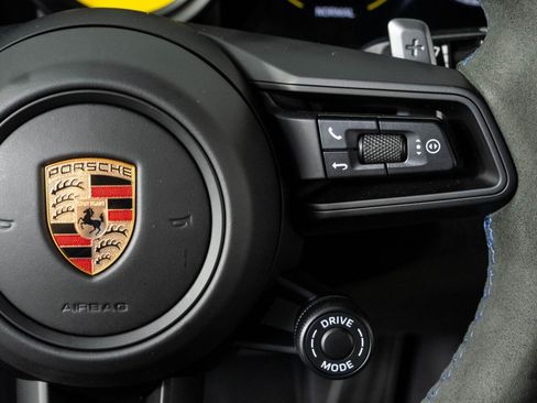 Used 2024 Porsche 911 GT3 RWD image 11