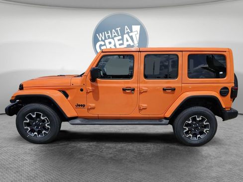 New 2025 Jeep Wrangler Sahara image 9