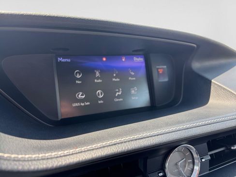 Used 2017 Lexus ES 350 w/ Luxury Package FWD image 23