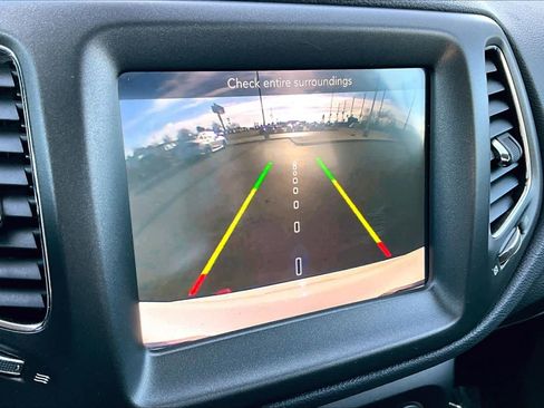 Used 2018 Jeep Compass Trailhawk w/ Leather Interior Group image 24