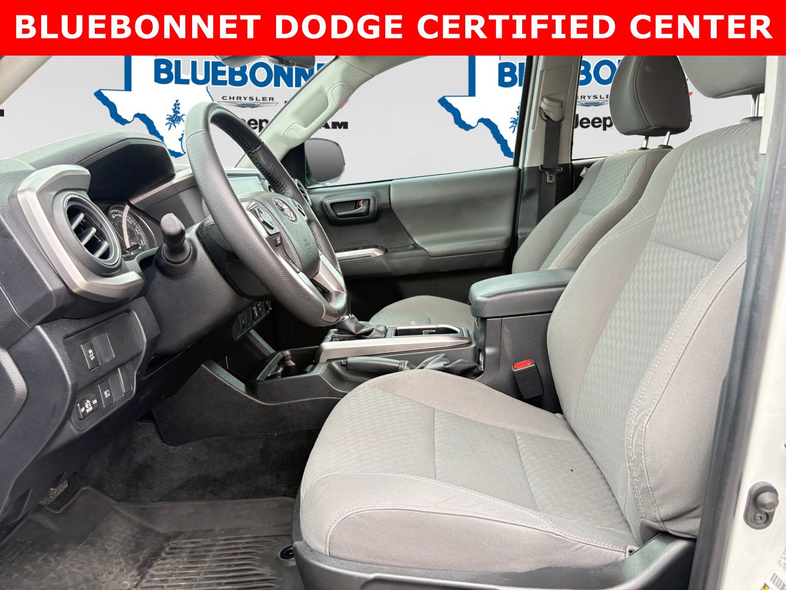 Used 2023 Toyota Tacoma SR5 RWD image 11