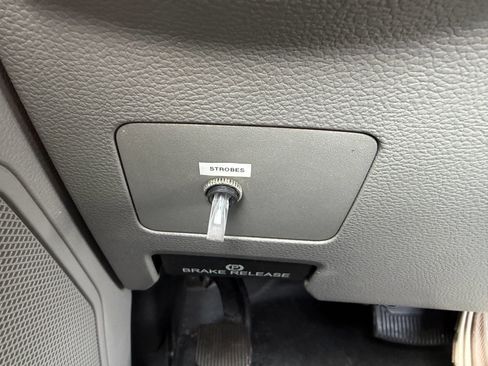 Used 2017 Ford F250 XL w/ Power Equipment Group image 21