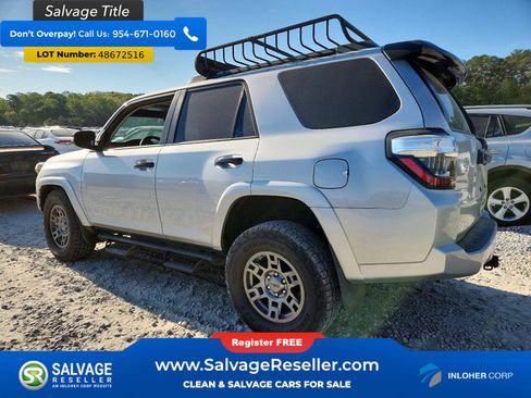 Used 2020 Toyota 4Runner Venture w/ Moonroof Package image 3