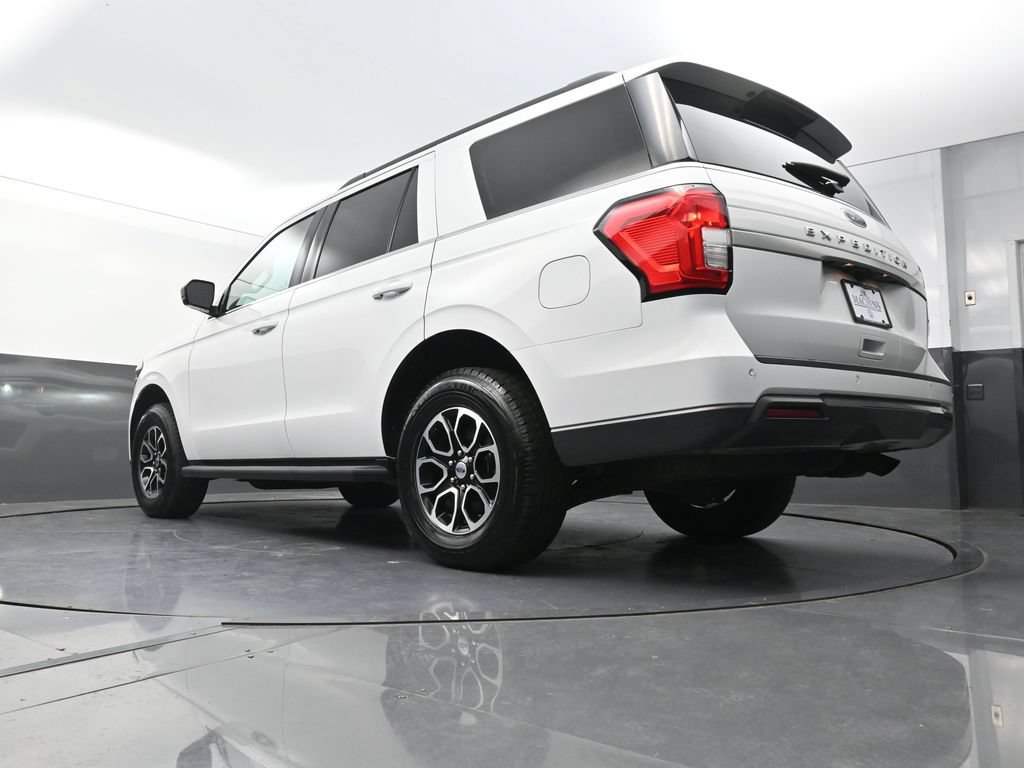 Used 2022 Ford Expedition XL AWD/4WD image 27