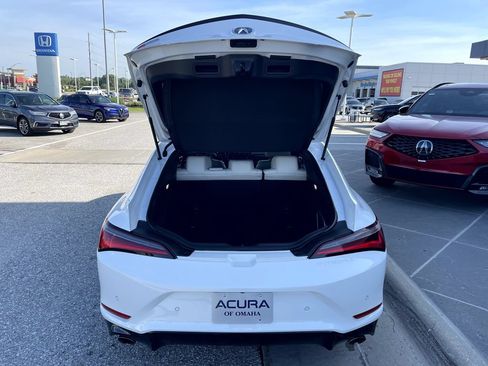 Used 2024 Acura Integra A-Spec FWD image 9